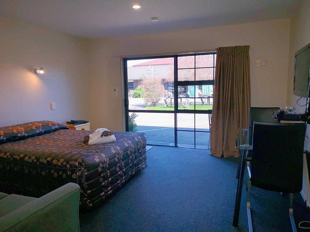 Aston Court Motel Бленем Экстерьер фото