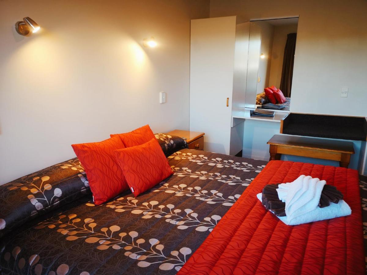 Aston Court Motel Бленем Экстерьер фото