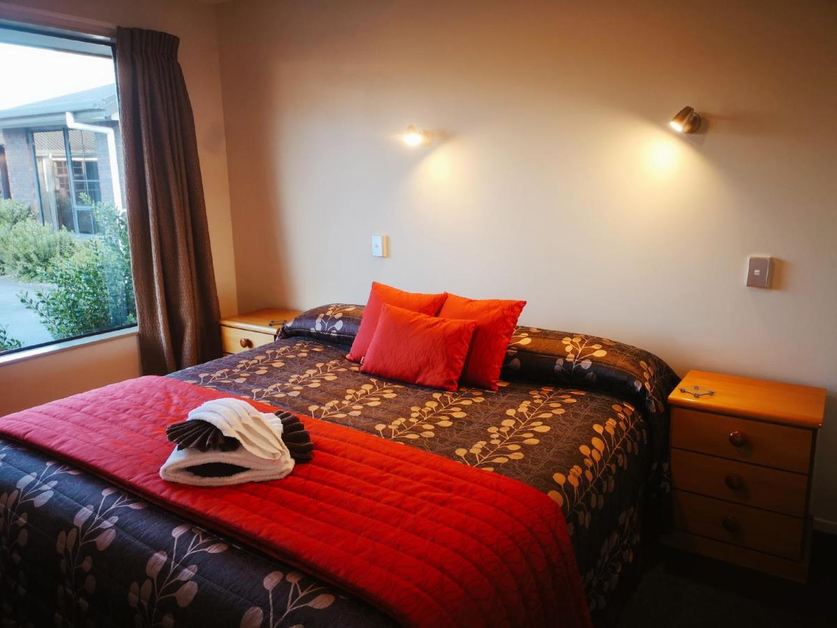 Aston Court Motel Бленем Экстерьер фото