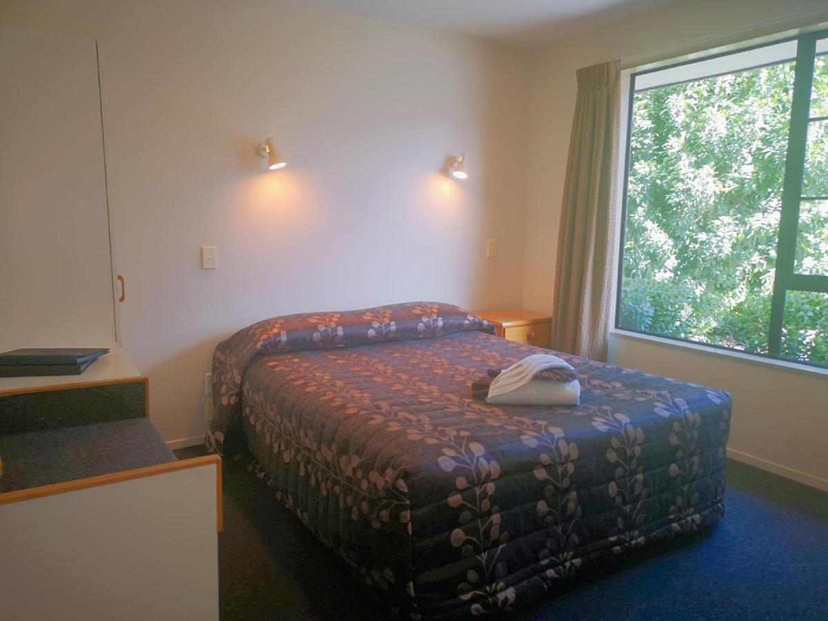 Aston Court Motel Бленем Экстерьер фото