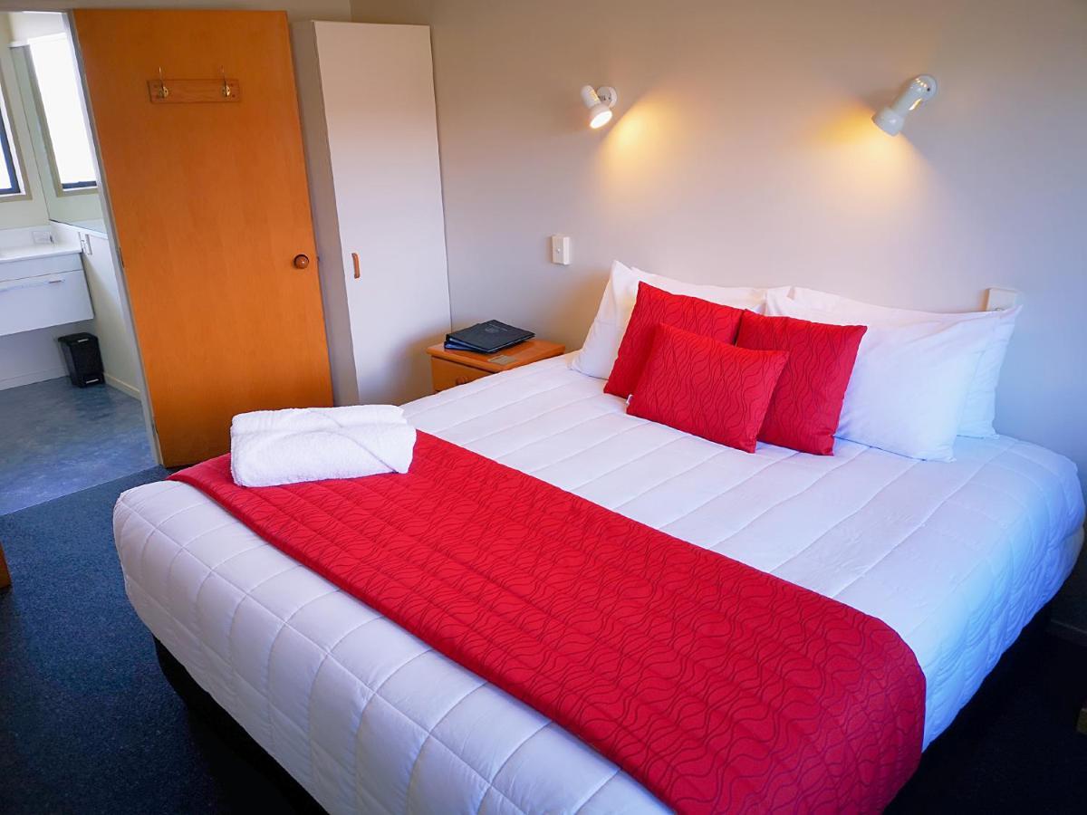 Aston Court Motel Бленем Экстерьер фото