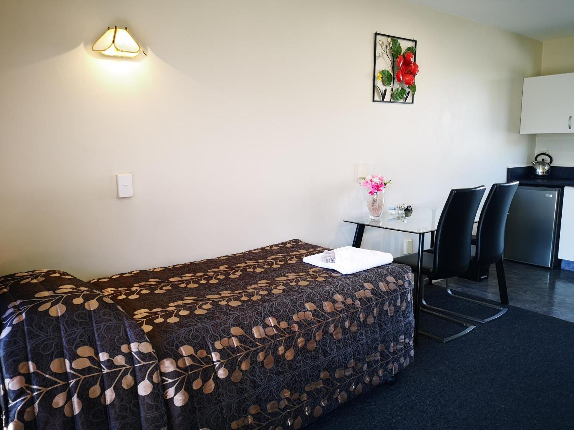 Aston Court Motel Бленем Экстерьер фото