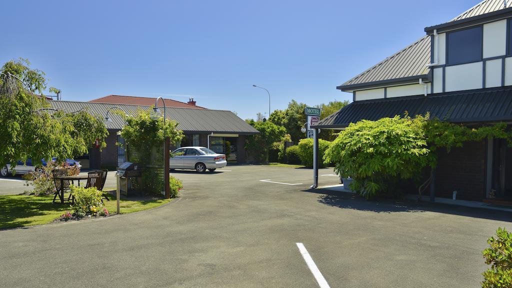Aston Court Motel Бленем Экстерьер фото