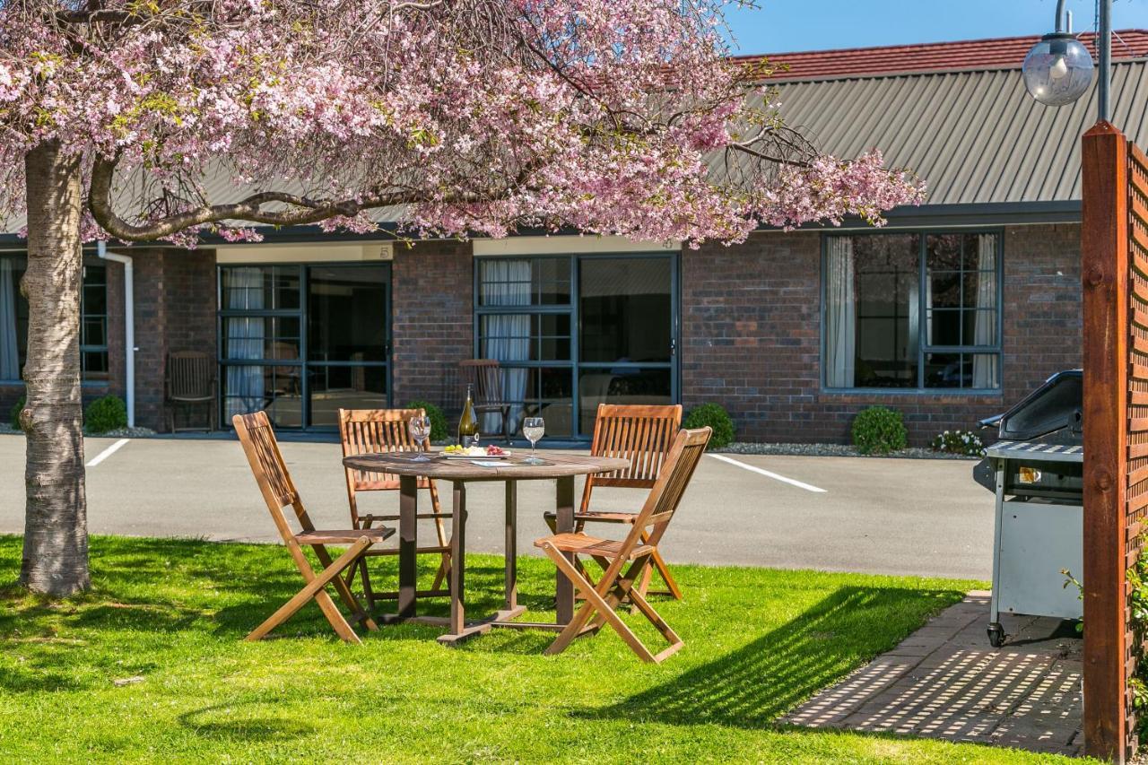 Aston Court Motel Бленем Экстерьер фото